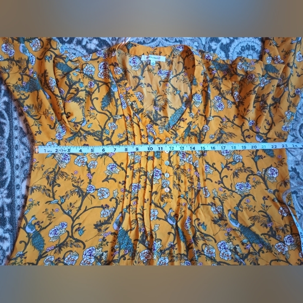 Rose Olive 1X Peacock Floral Peasant Blouse Top Mustard Yellow Button Flowy Boho - Picture 12 of 13